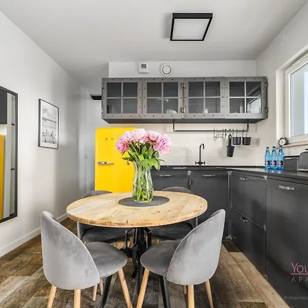 Your Holidays Aquamarina Onyx 84 公寓 米兹多洛杰